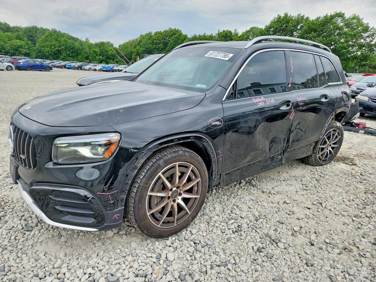 2025 MERCEDES-BENZ GLB