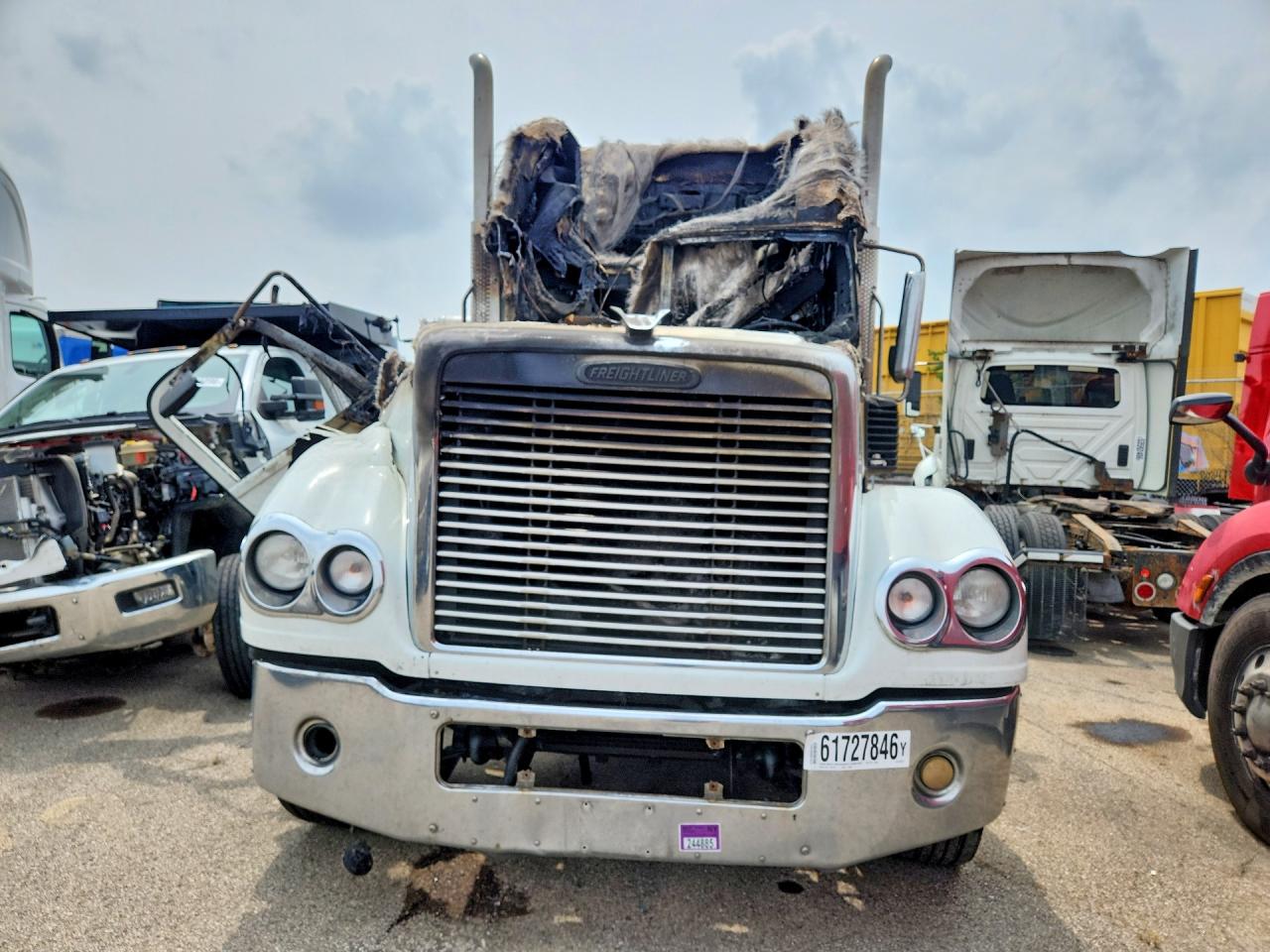 3ALXFB006LDML2178 · 2020 FREIGHTLINER CORONADO · 5/13