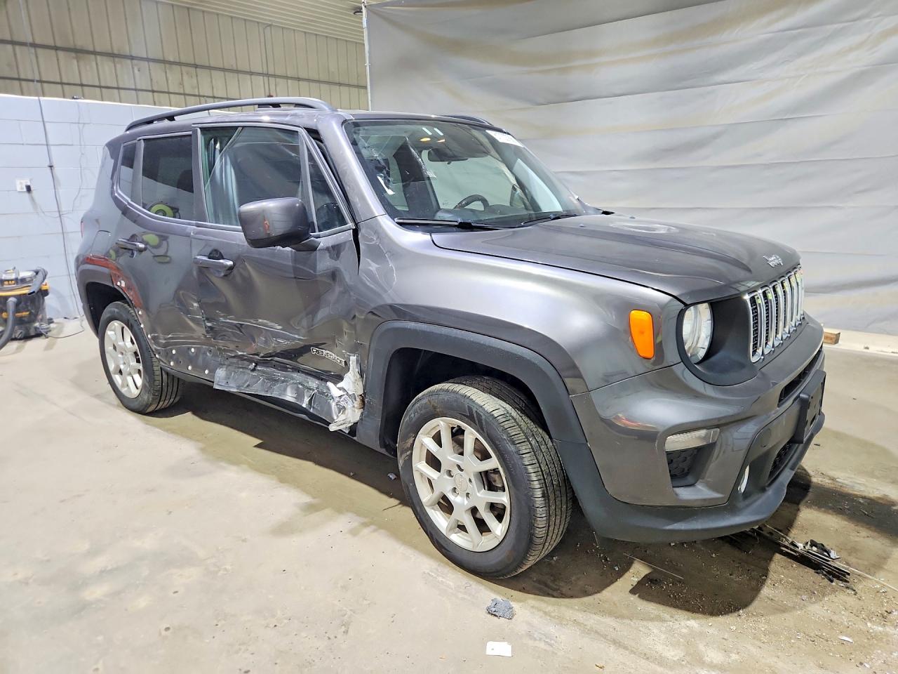 ZACNJBBB1LPL34899 · 2020 JEEP RENEGADE · 4/13