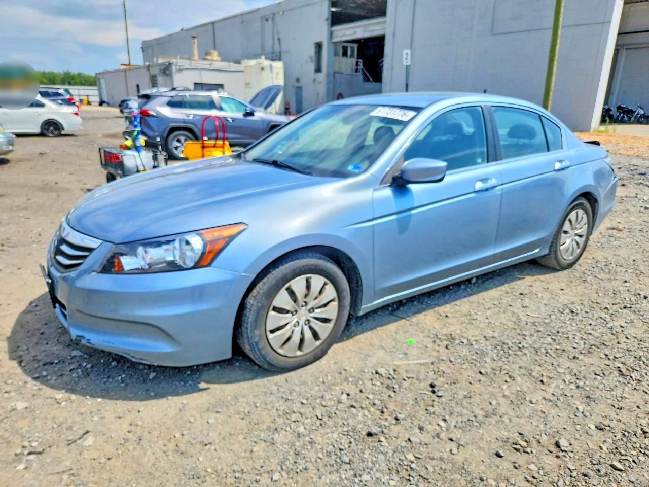 1HGCP2F31BA096760 · 2011 HONDA ACCORD