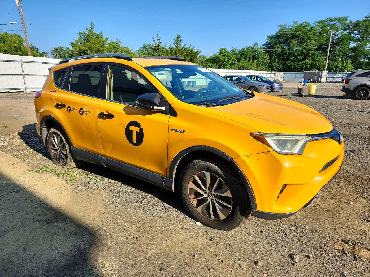 JTMRJREVXHD073426 · 2017 TOYOTA RAV4 HYBRID · 4/13