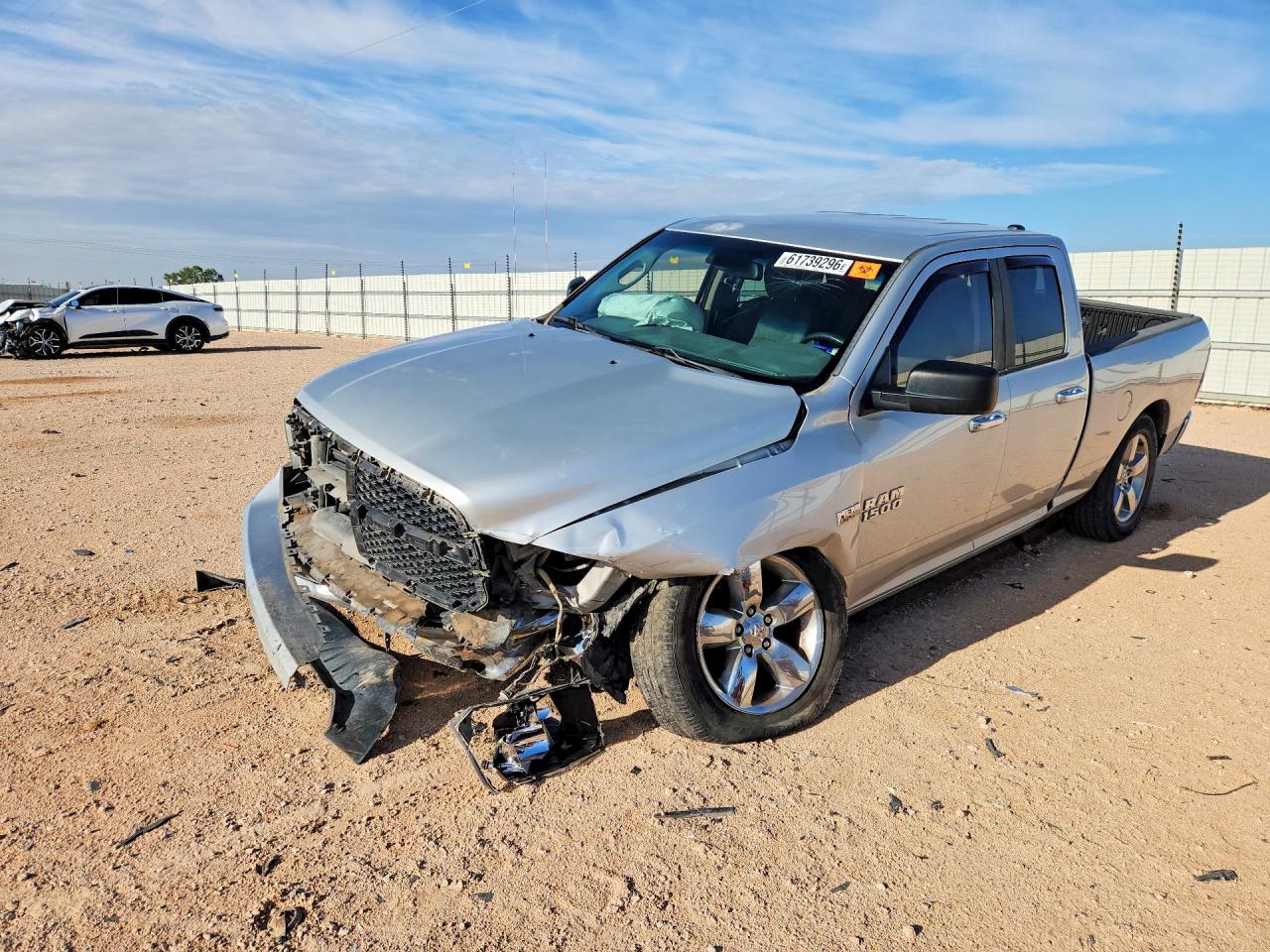 1C6RR7GT9FS693855 · 2015 RAM 1500