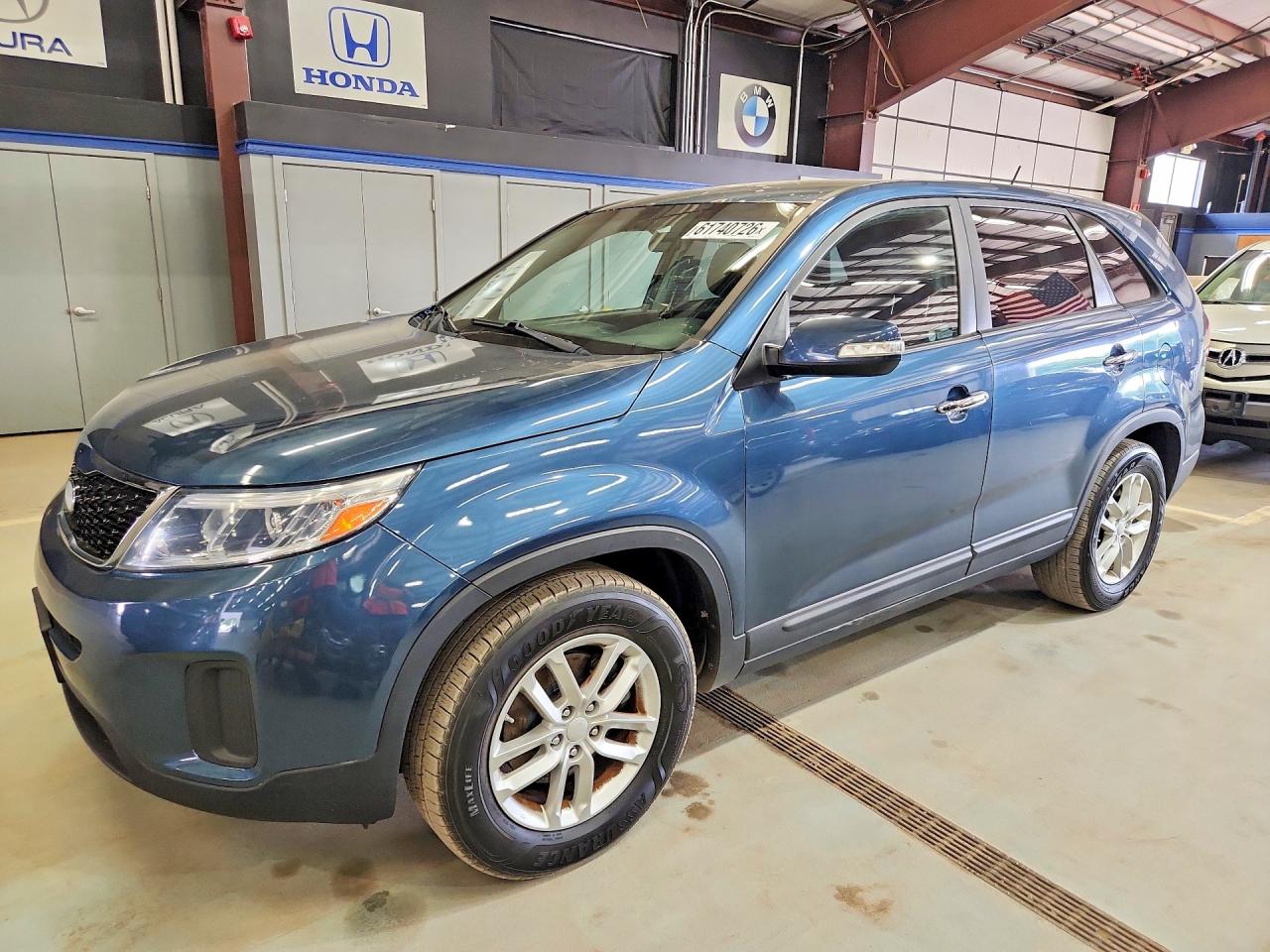 5XYKT3A60EG528787 · 2014 KIA SORENTO