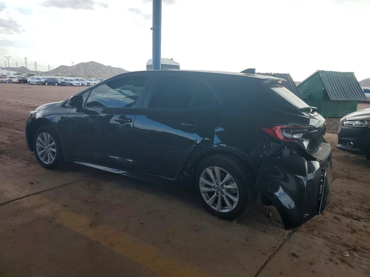 JTND4MBE8T3255161 · 2026 TOYOTA COROLLA HATCHBACK · 2/12