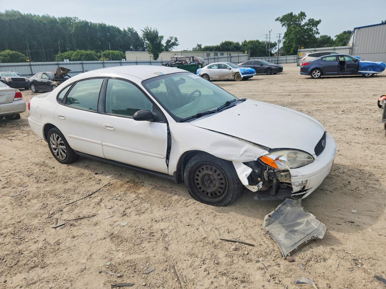1FAFP53256A137105 · 2006 FORD TAURUS · 4/12