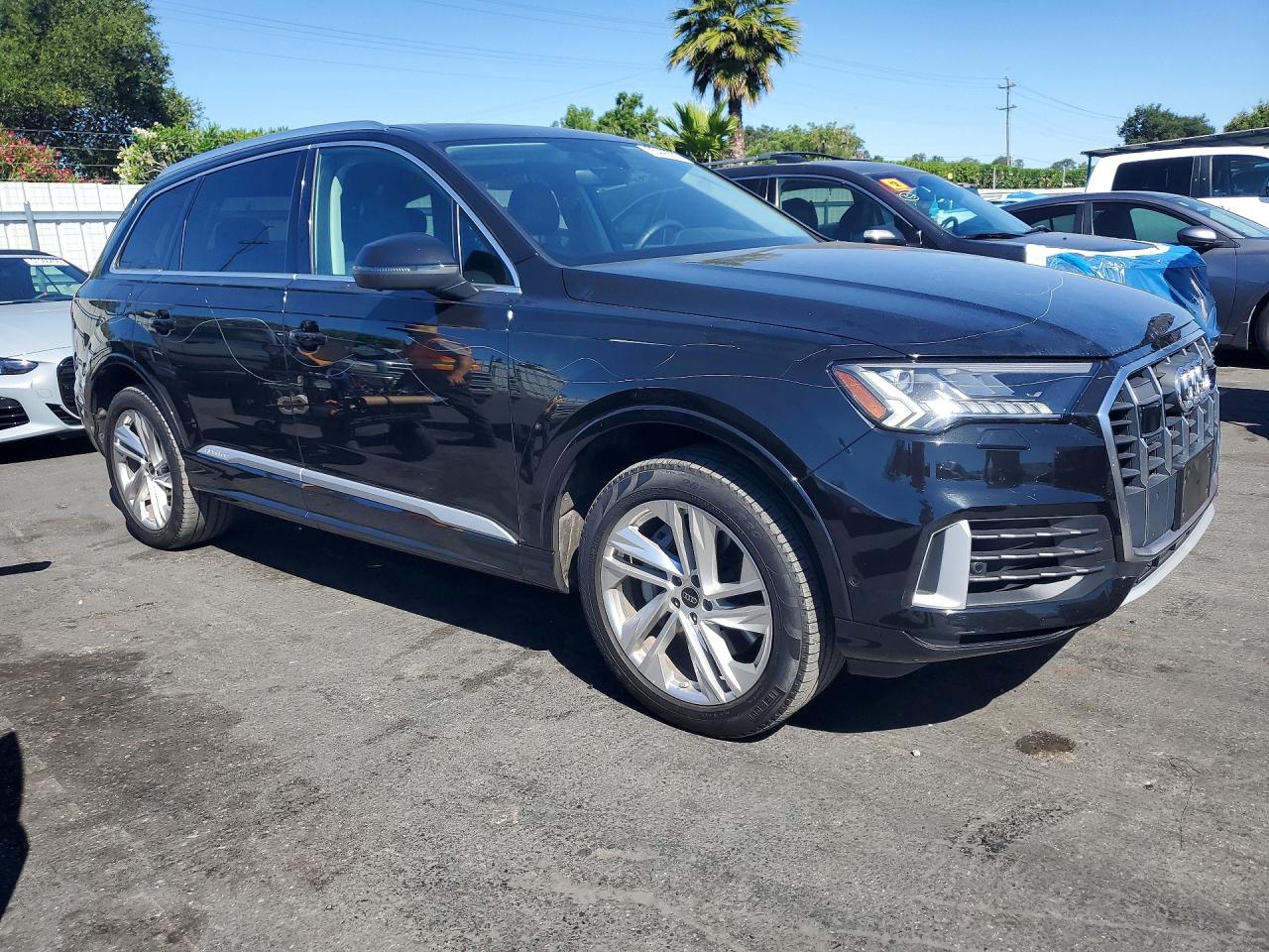 WA1LXBF79RD004315 · 2024 AUDI Q7 · 4/13