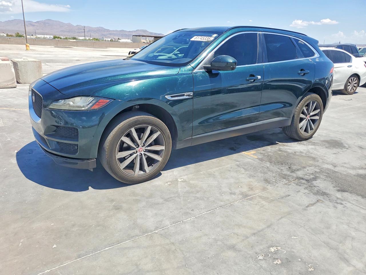 SADCK2FX3JA256821 · 2018 JAGUAR F-PACE