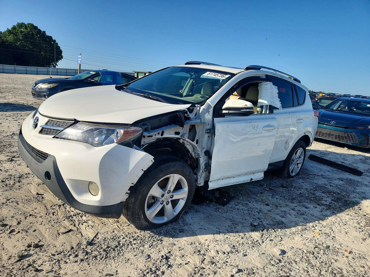 2T3WFREVXEW122501 · 2014 TOYOTA RAV4