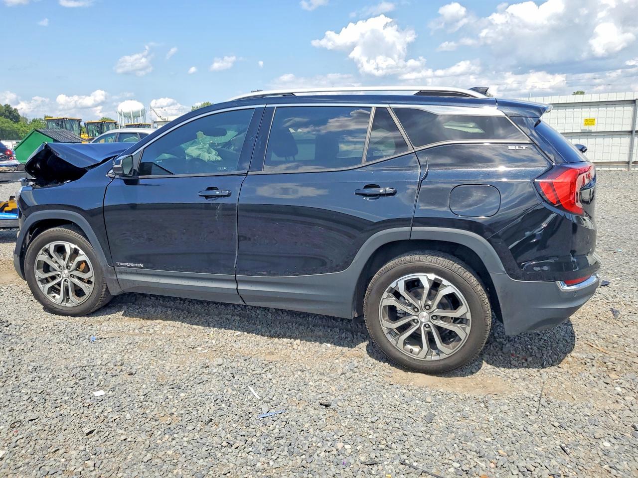 3GKALVEV7ML310981 · 2021 GMC TERRAIN · 2/13