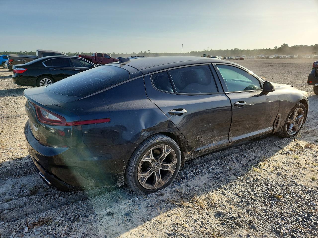 KNAE15LA1L6076460 · 2020 KIA STINGER · 3/12