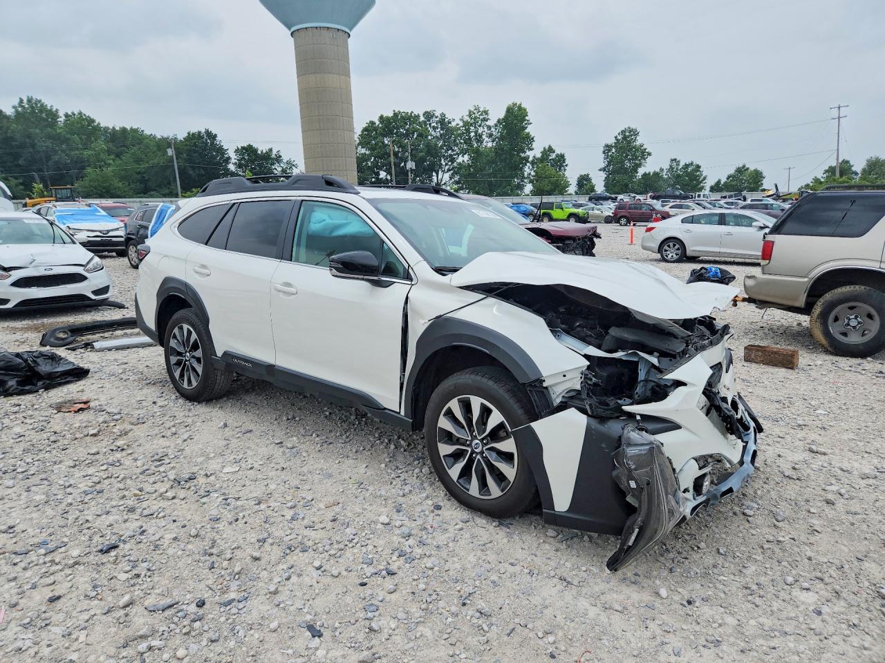 4S4BTANC6R3278482 · 2024 SUBARU OUTBACK · 4/13