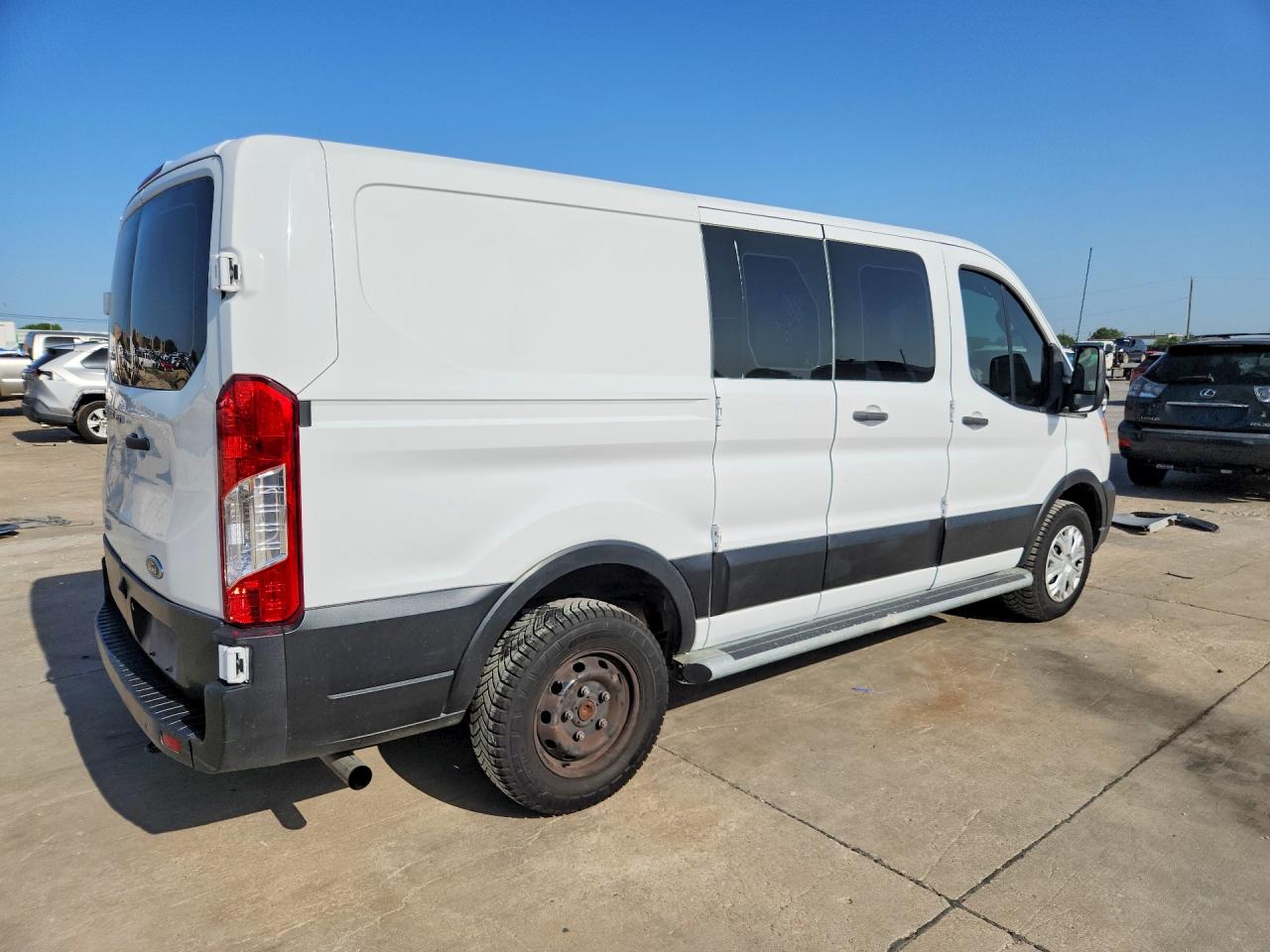 1FTBR1Y80NKA38595 · 2022 FORD TRANSIT · 3/14