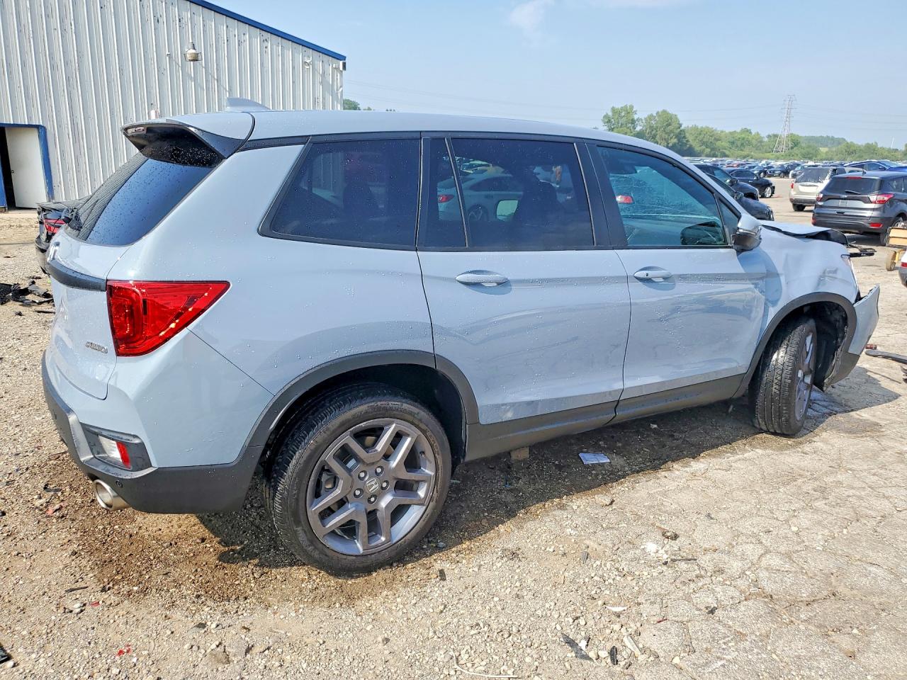 5FNYF8H52NB030271 · 2022 HONDA PASSPORT · 3/13