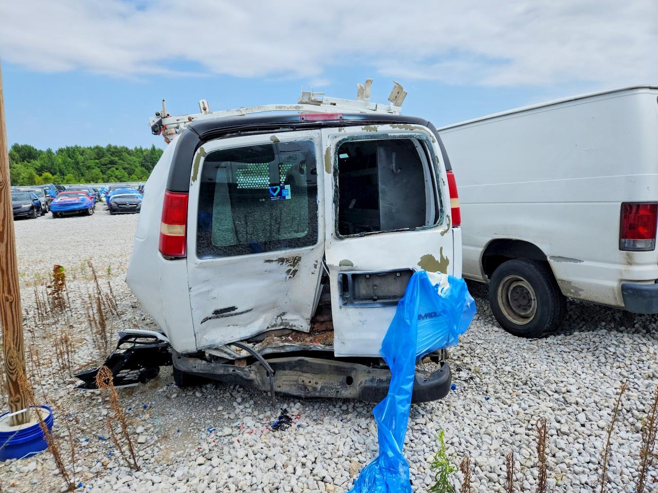 1GCFG15X551258503 · 2005 CHEVROLET EXPRESS G1500 · 6/12
