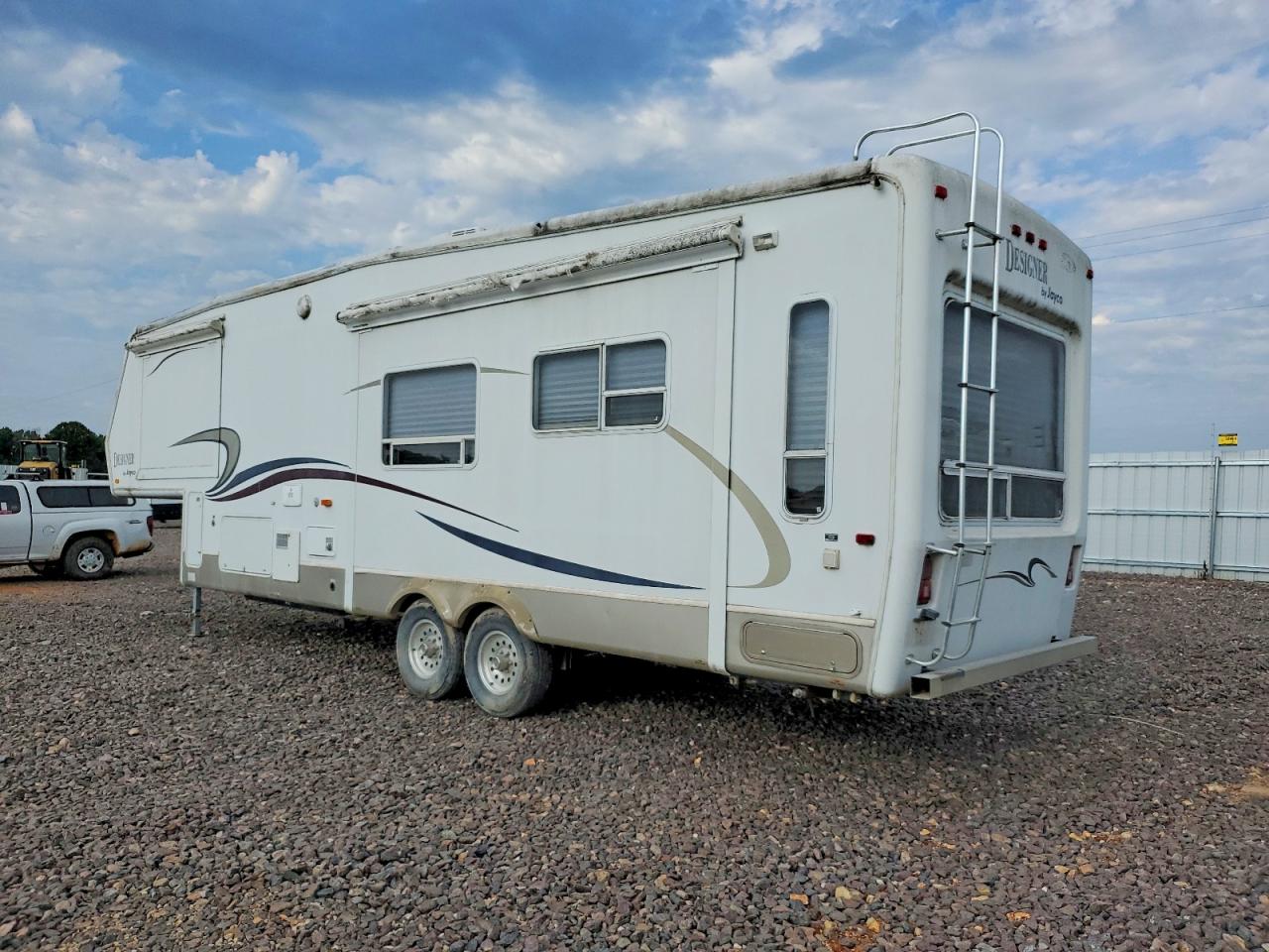 1UJCJ02R421K60260 · 2002 JAYCO JAY TRAILERS · 3/10