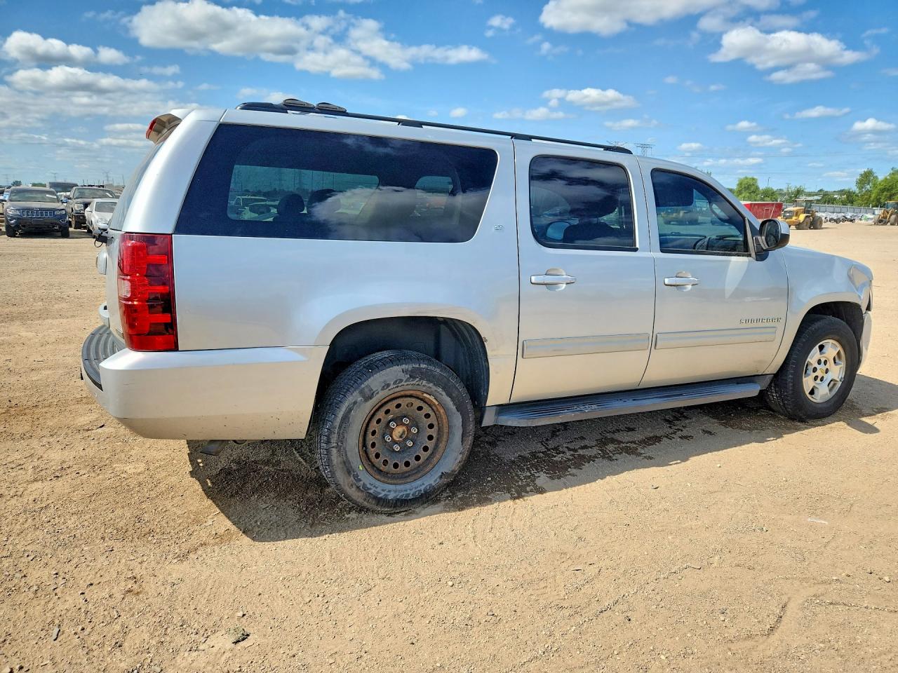 1GNSKJE78CR160858 · 2012 CHEVROLET SUBURBAN · 3/12