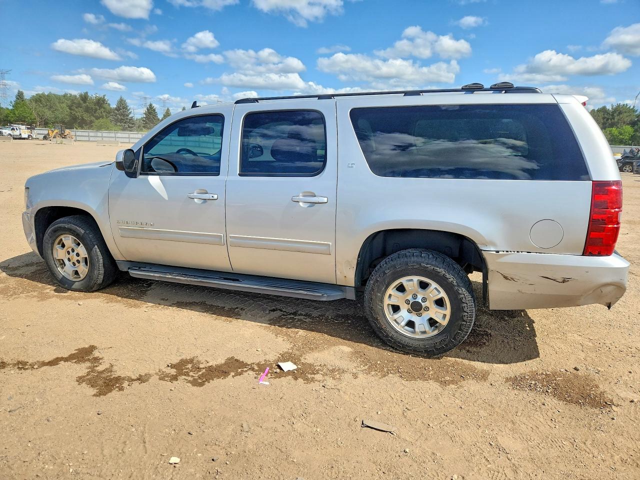 1GNSKJE78CR160858 · 2012 CHEVROLET SUBURBAN · 2/12
