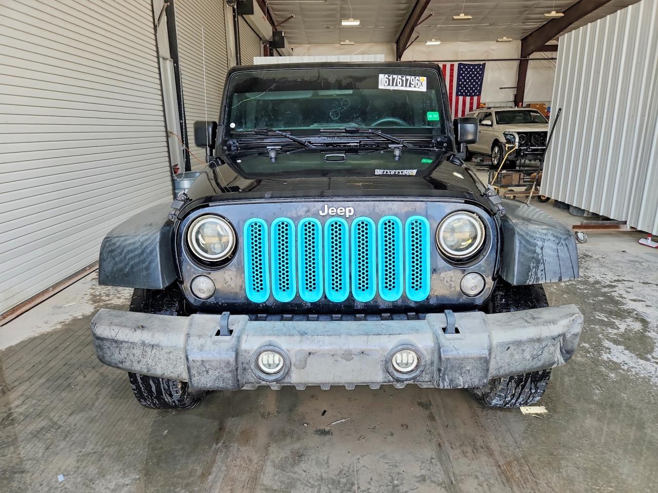 1C4BJWDG7HL576906 · 2017 JEEP WRANGLER UNLIMITED · 5/12