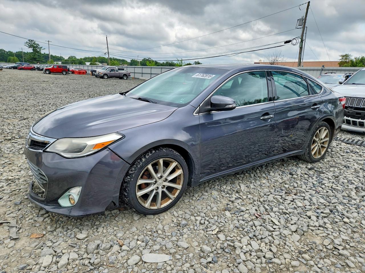 2014 TOYOTA AVALON