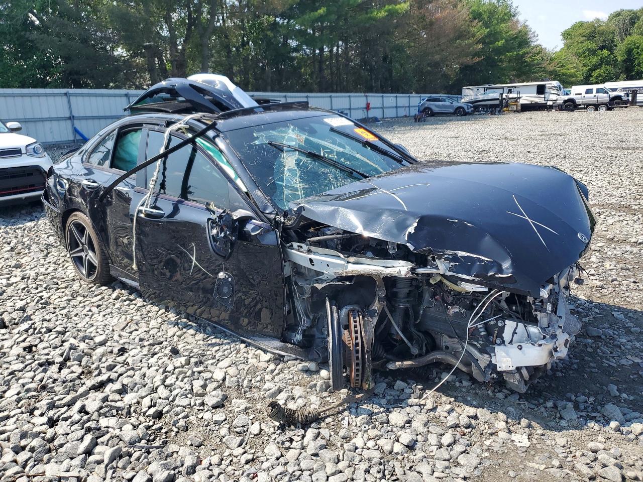 55SWF6EB8JU260301 · 2018 MERCEDES-BENZ C · 4/12