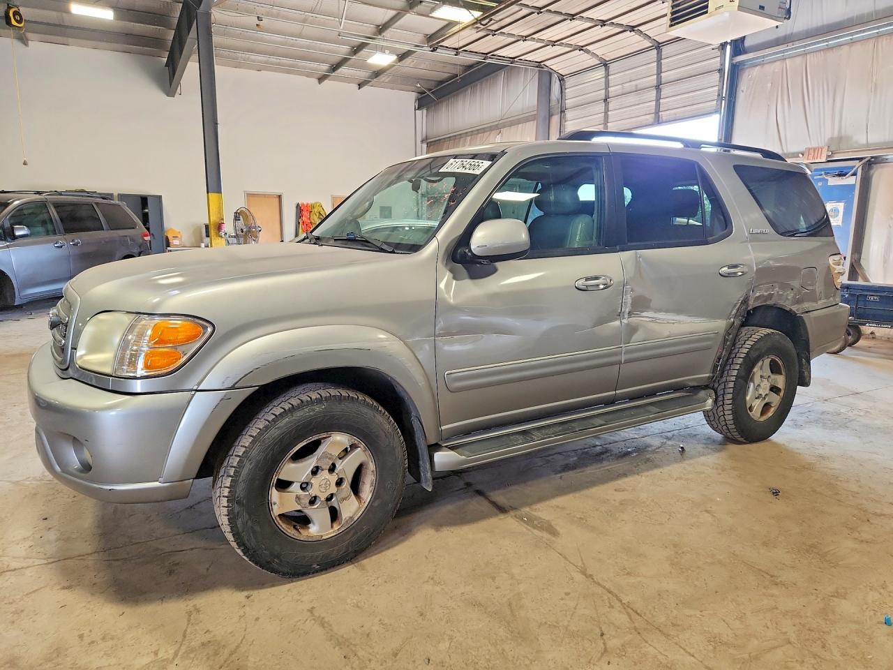 5TDBT48A82S116583 · 2002 TOYOTA SEQUOIA