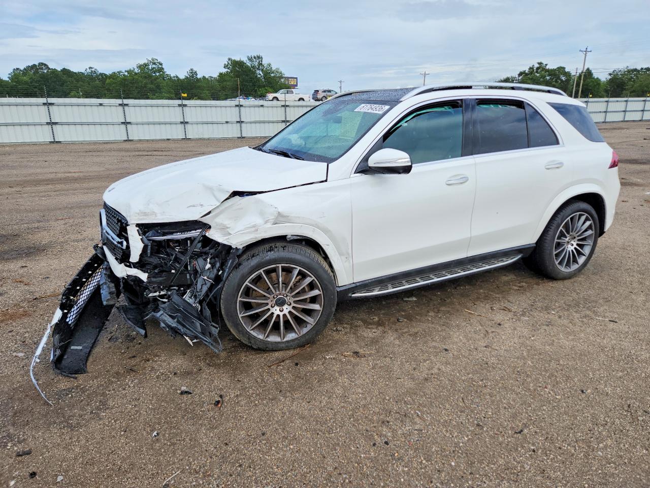 4JGFB4FB5RB010847 · 2024 MERCEDES-BENZ GLE