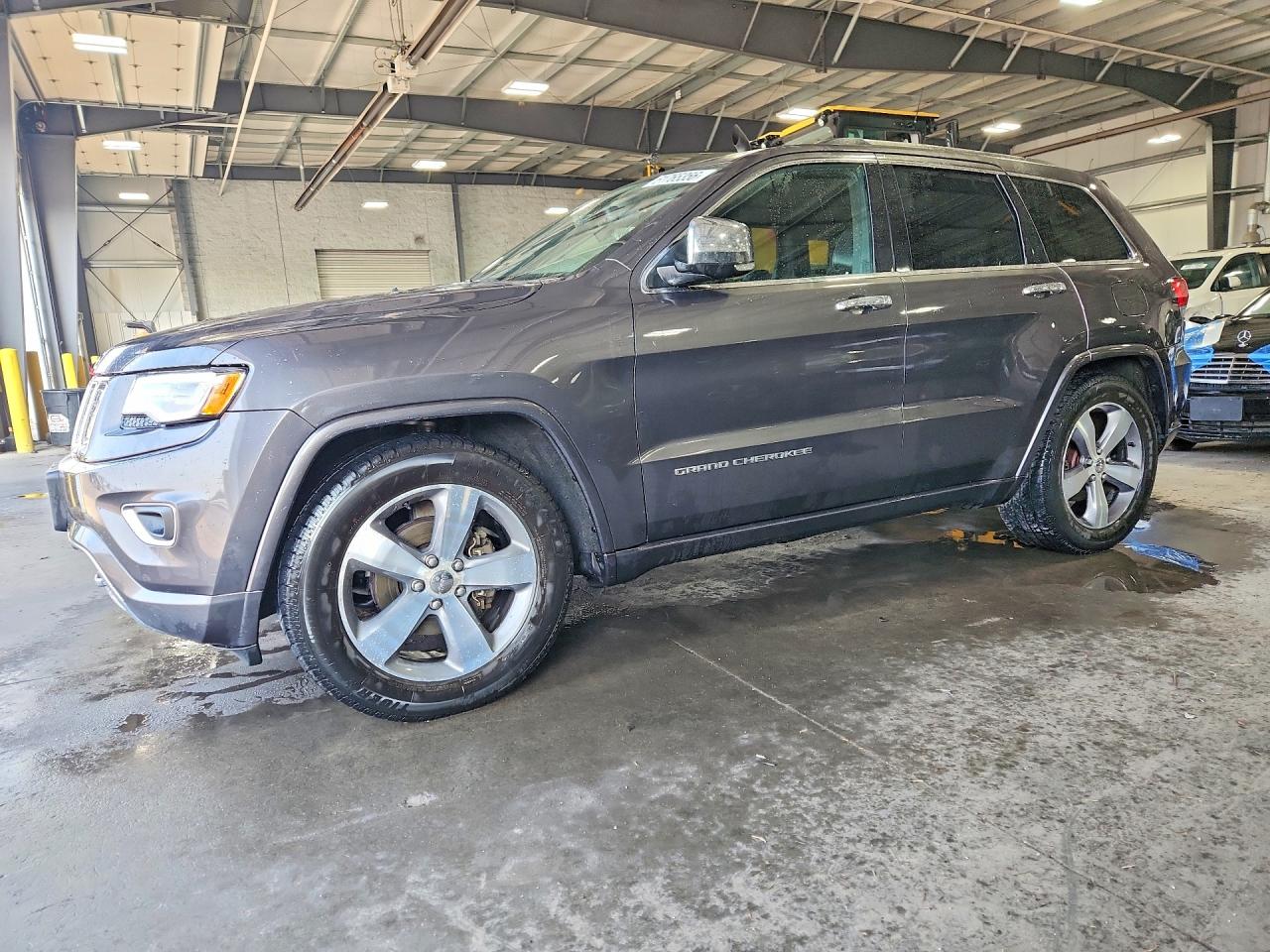 1C4RJFCG3GC417735 · 2016 JEEP GRAND CHEROKEE