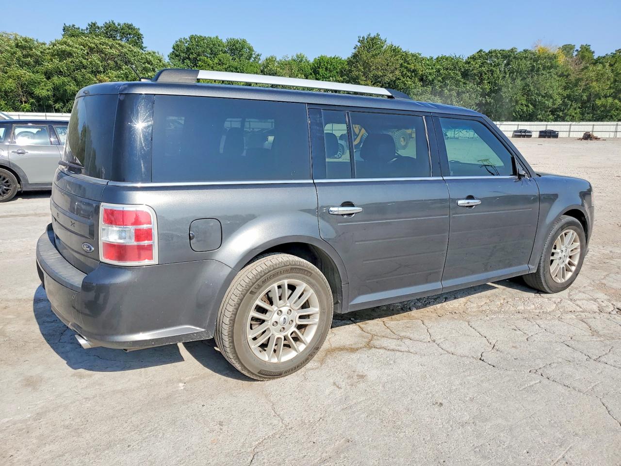 2FMGK5C85KBA33614 · 2019 FORD FLEX · 3/13