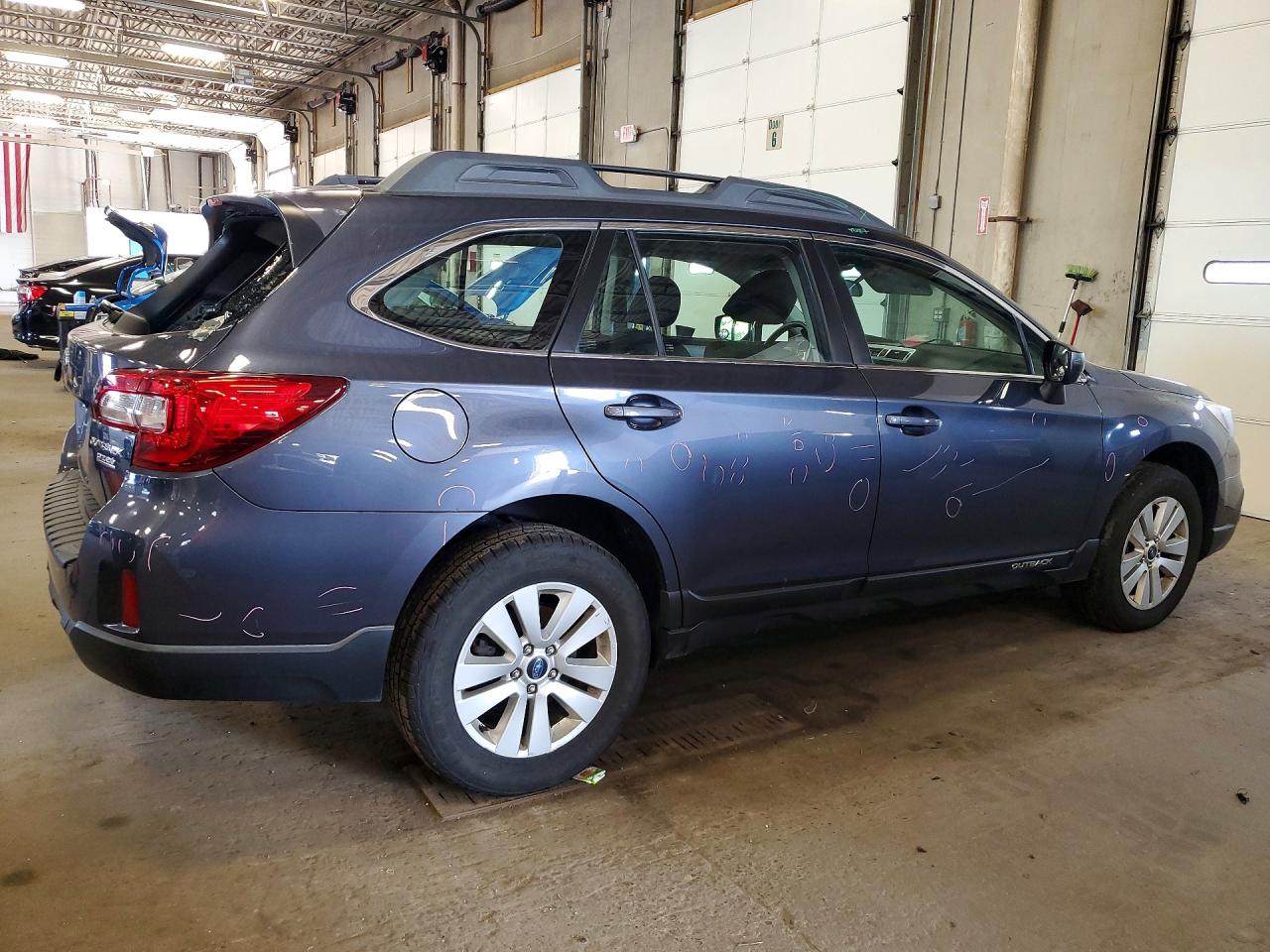 4S4BSAAC2H3395208 · 2017 SUBARU OUTBACK · 3/13
