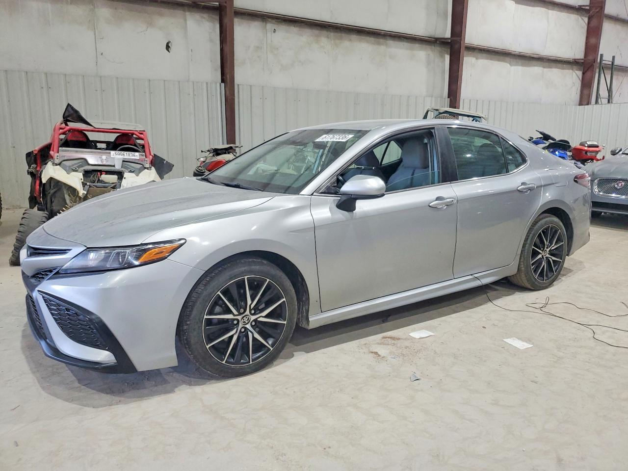 4T1G11BK0MU031369 · 2021 TOYOTA CAMRY