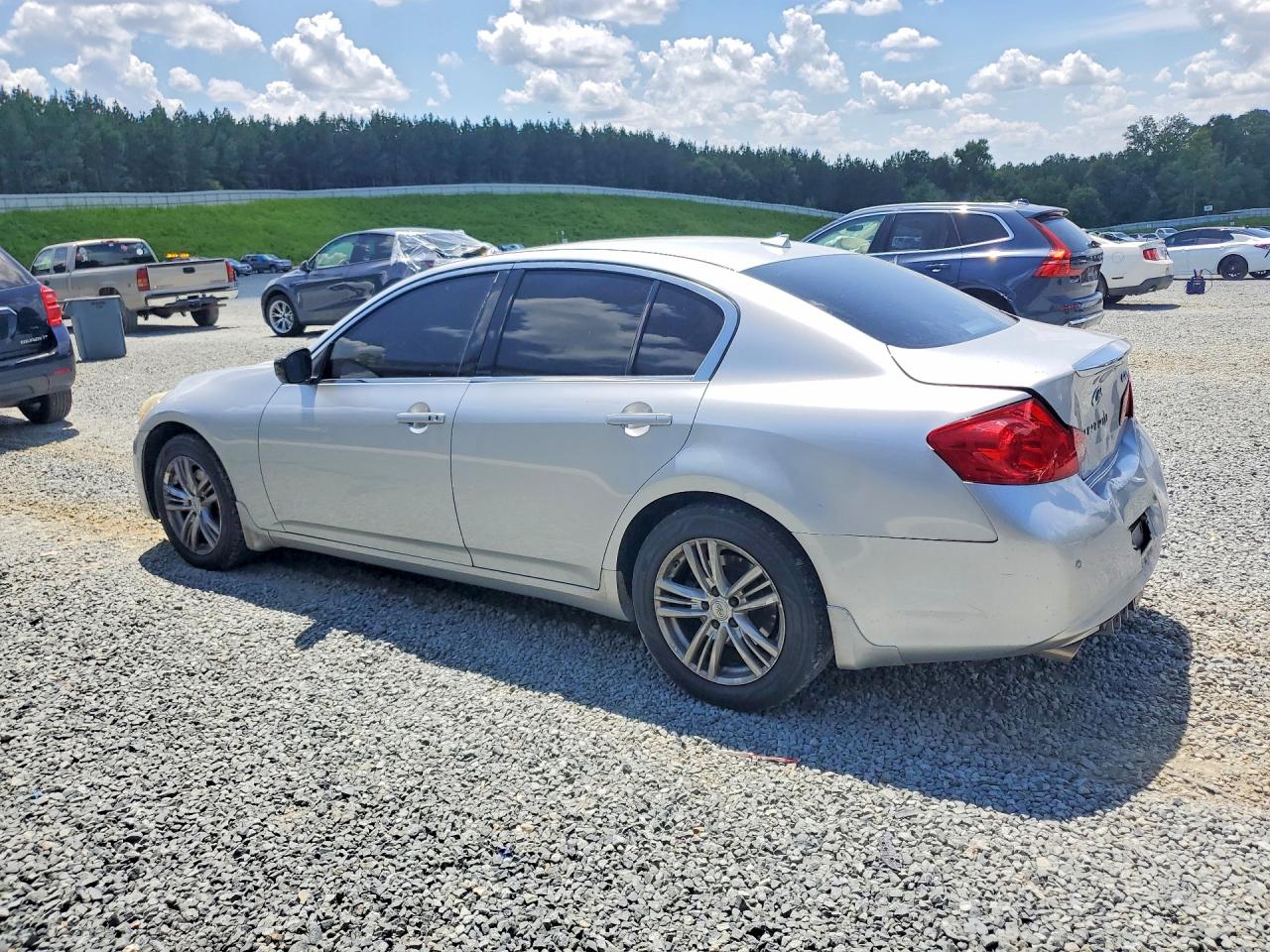 JN1CV6AR5AM255030 · 2010 INFINITI G37 SEDAN · 2/12