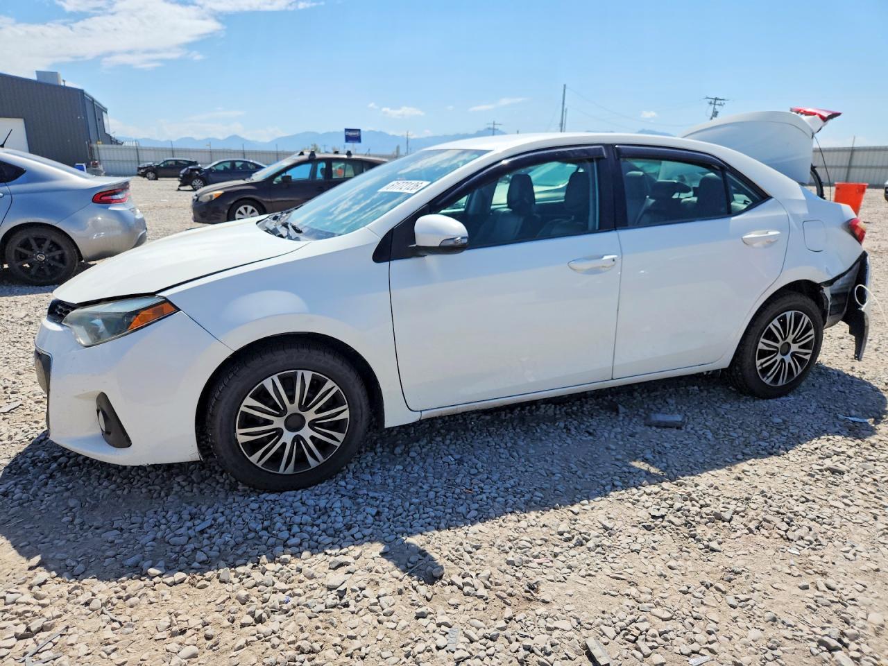 2T1BURHE6GC535481 · 2016 TOYOTA COROLLA