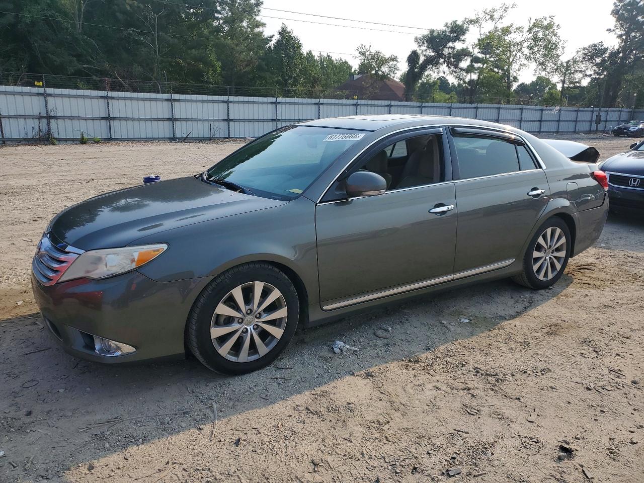 4T1BK3DBXBU434644 · 2011 TOYOTA AVALON