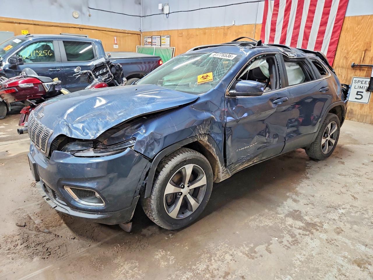 1C4PJMDX7KD491012 · 2019 JEEP CHEROKEE
