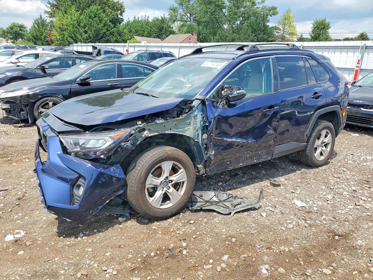 2T3P1RFV5LW109976 · 2020 TOYOTA RAV4