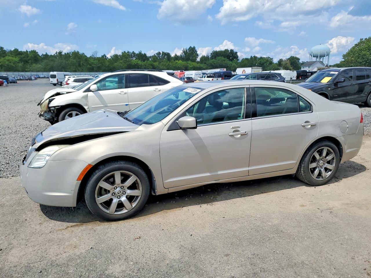 3MEHM0CG5AR636302 · 2010 MERCURY MILAN