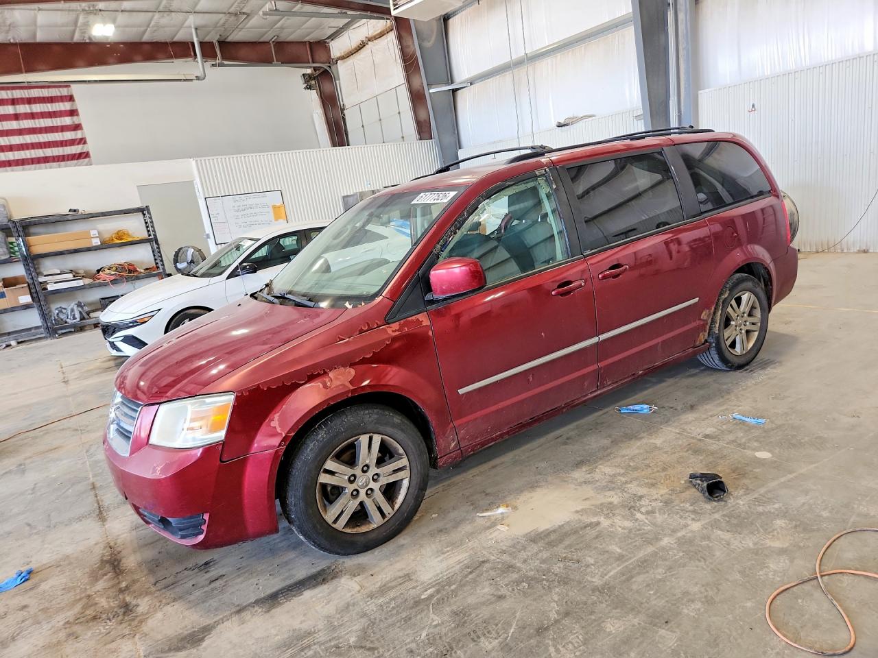 2D4RN6DX0AR440068 · 2010 DODGE GRAND CARAVAN