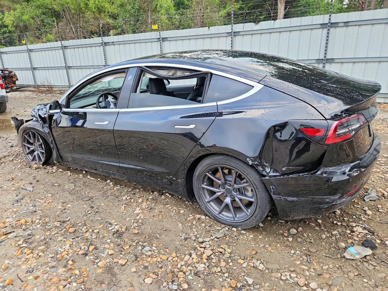 5YJ3E1EA8LF590248 · 2020 TESLA MODEL 3 · 2/12