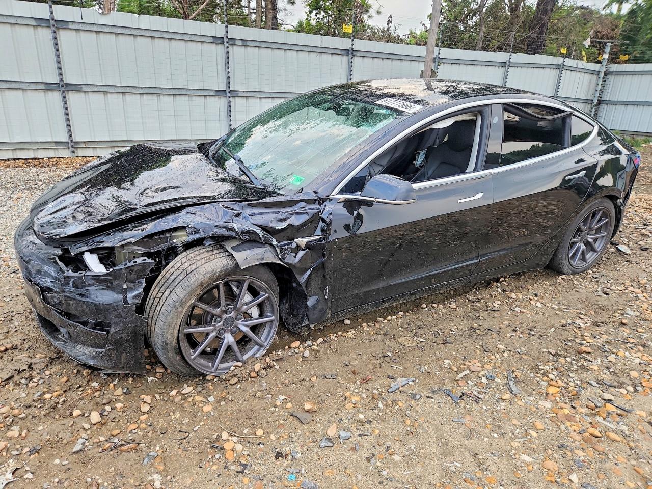 5YJ3E1EA8LF590248 · 2020 TESLA MODEL 3