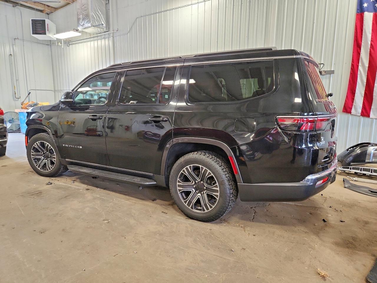 1C4SJVDT6NS182595 · 2022 JEEP WAGONEER · 2/14
