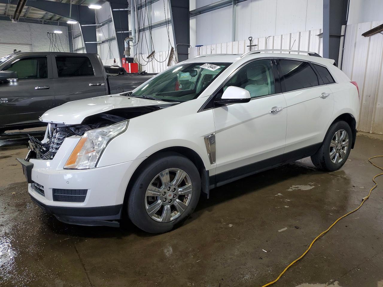 3GYFNEE33FS562093 · 2015 CADILLAC SRX