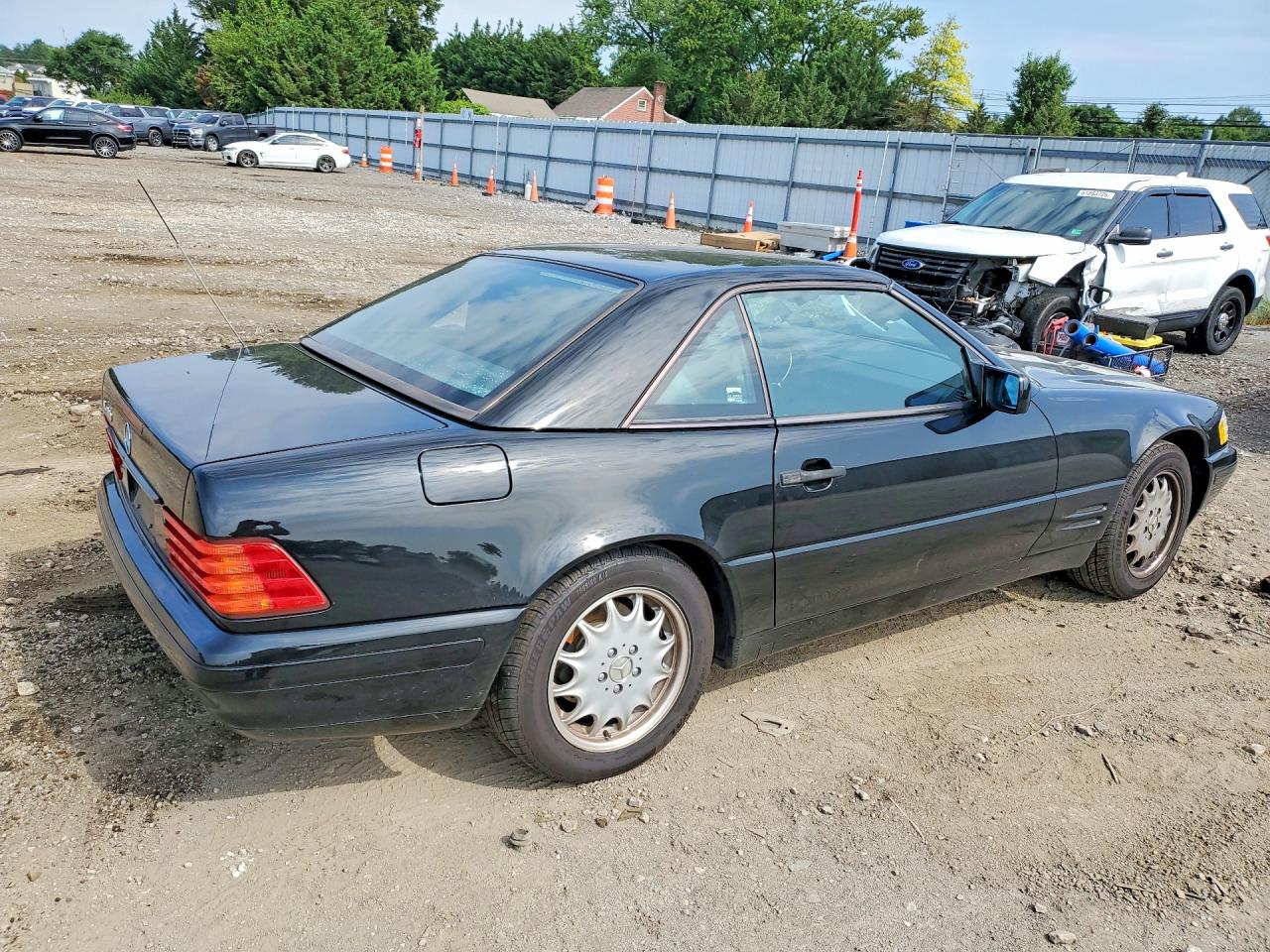WDBFA67F9TF133697 · 1996 MERCEDES-BENZ SL · 3/12