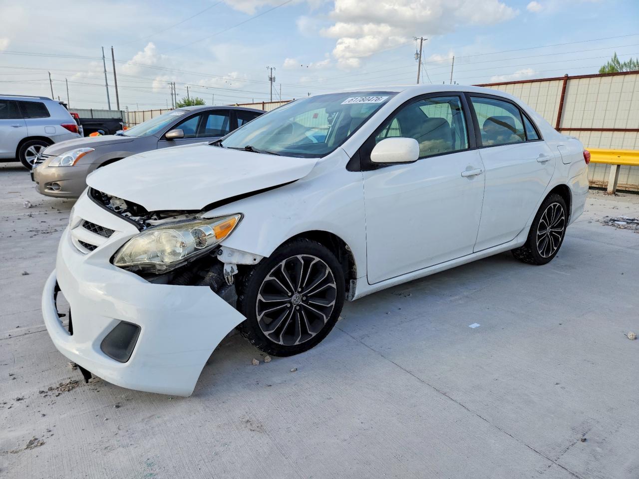 2T1BU4EE0BC736549 · 2011 TOYOTA COROLLA