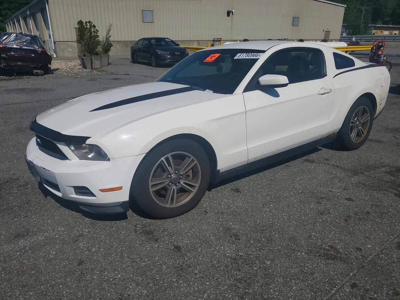 2011 FORD MUSTANG