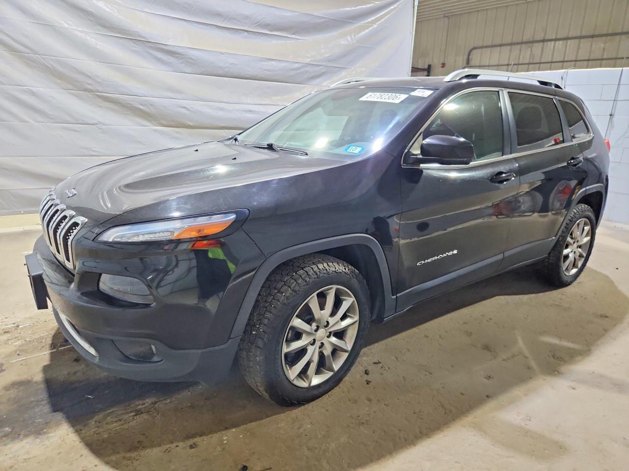 1C4PJMDBXJD599482 · 2018 JEEP CHEROKEE