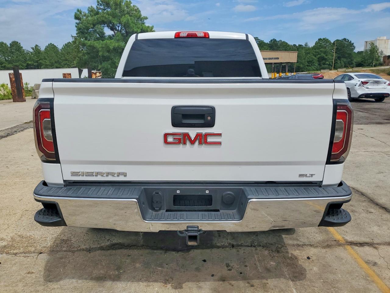 3GTU2NEC3JG445213 · 2018 GMC SIERRA · 6/12