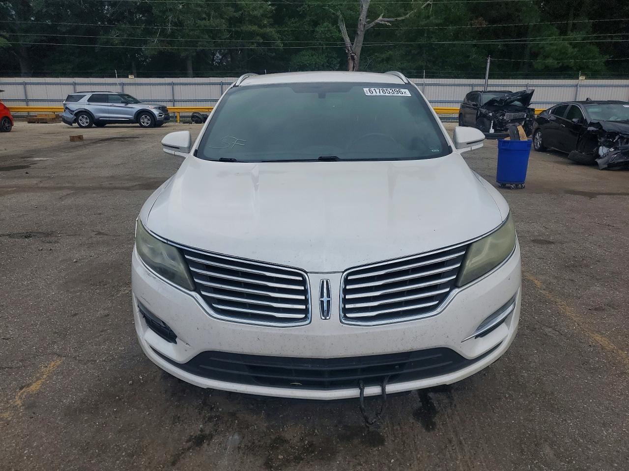 5LMCJ2A96FUJ32273 · 2015 LINCOLN MKC · 5/13