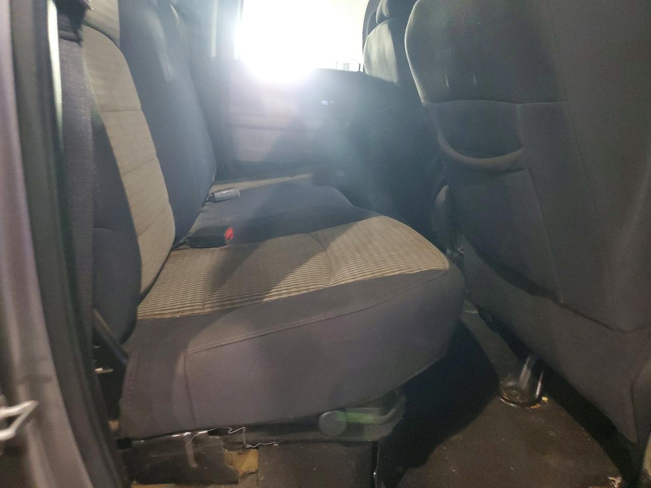 1D7RV1GT1BS510465 · 2011 DODGE RAM 1500 · 10/12