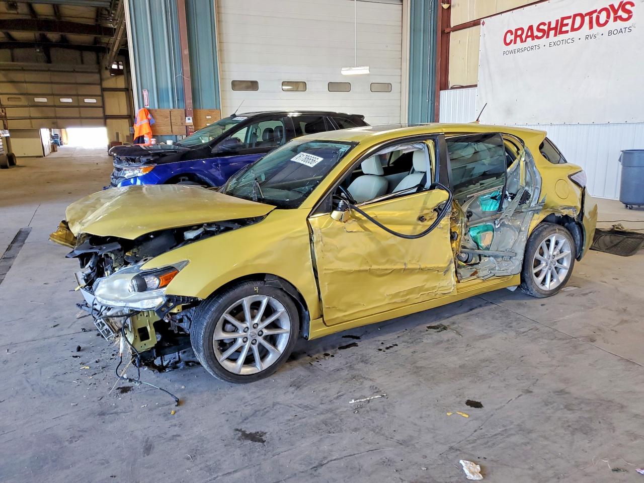 JTHKD5BH9B2030889 · 2011 LEXUS CT