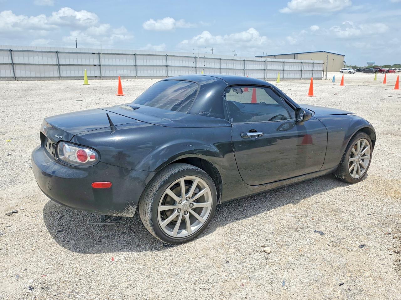 JM1NC26F080156748 · 2008 MAZDA MX-5 MIATA · 3/12